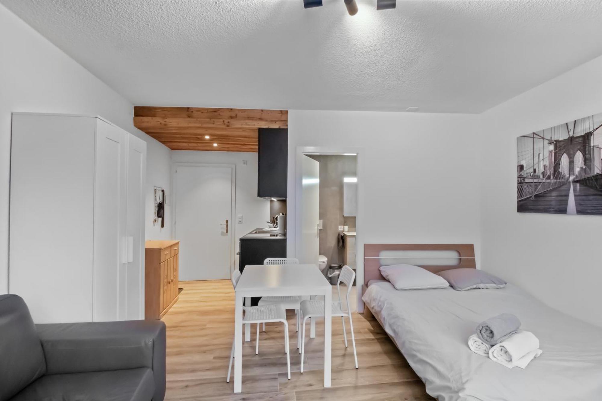 Studio Cosy Au Centre De 크란스몬타나 외부 사진